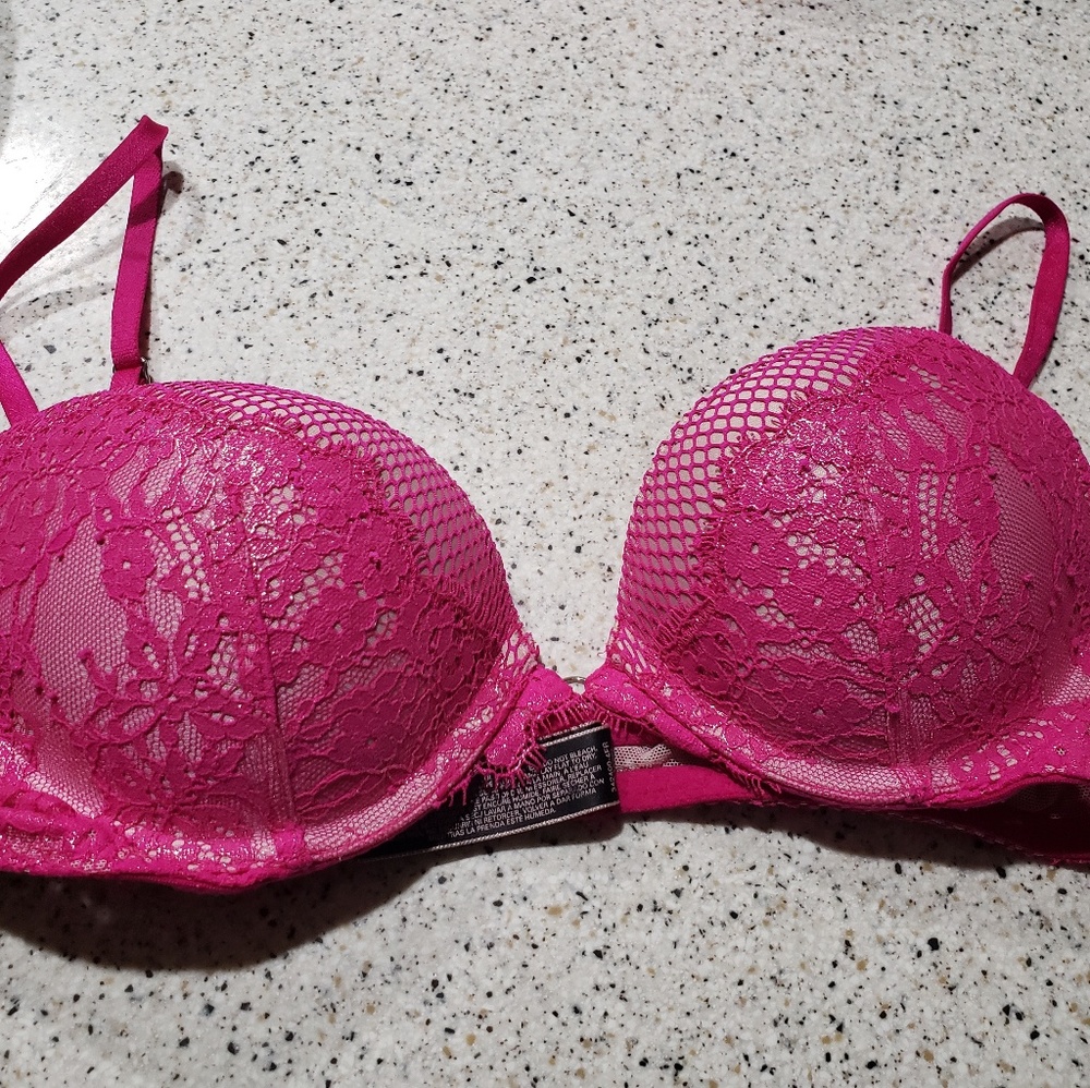 Victorias Secret Very Sexy Push up bra 32B